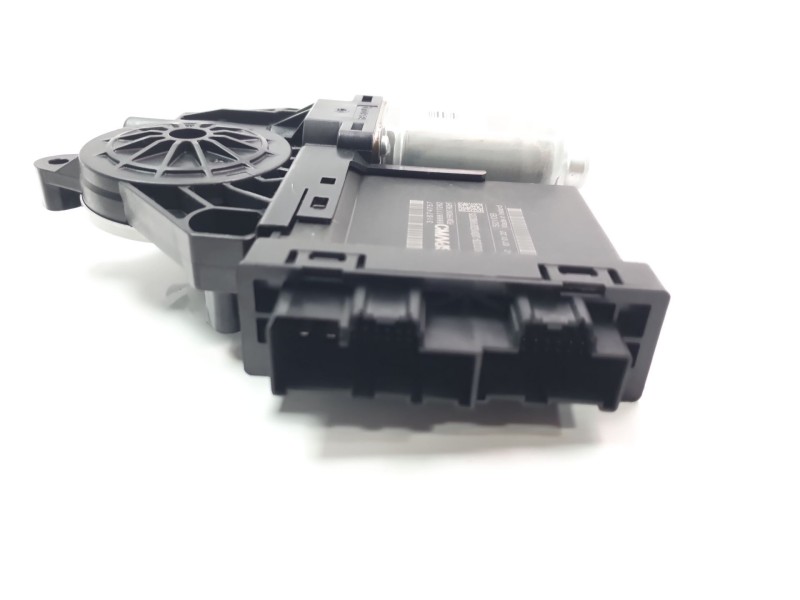 Recambio de motor elevalunas delantero derecho para volvo xc 40 essential 2wd referencia OEM IAM 31674757  