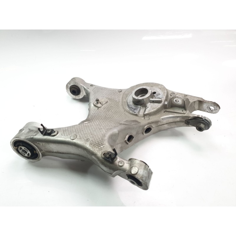 Recambio de brazo suspension inferior trasero izquierdo para jaguar f-pace (x761) 2.0 sd4 awd referencia OEM IAM T4A8082  