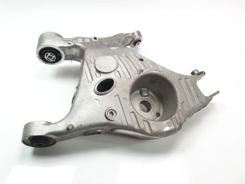 Recambio de brazo suspension inferior trasero izquierdo para jaguar f-pace (x761) 2.0 sd4 awd referencia OEM IAM T4A8082  