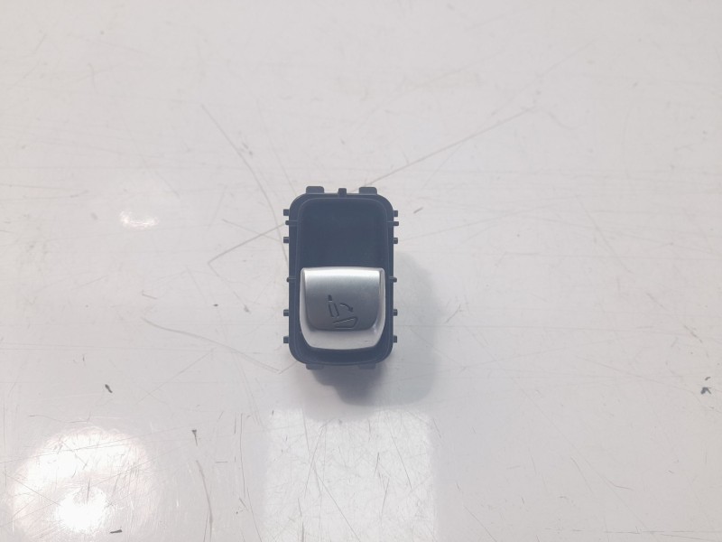 Recambio de interruptor para mercedes-benz clase c (w205) familiar 2.1 cdi cat referencia OEM IAM A2056980189  