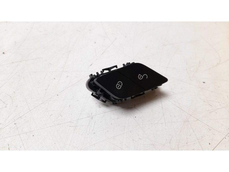 Recambio de interruptor para mercedes-benz clase c (w205) familiar 2.1 cdi cat referencia OEM IAM 205905525  
