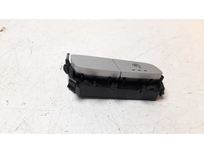 Recambio de interruptor para mercedes-benz clase c (w205) familiar 2.1 cdi cat referencia OEM IAM 2139057302  