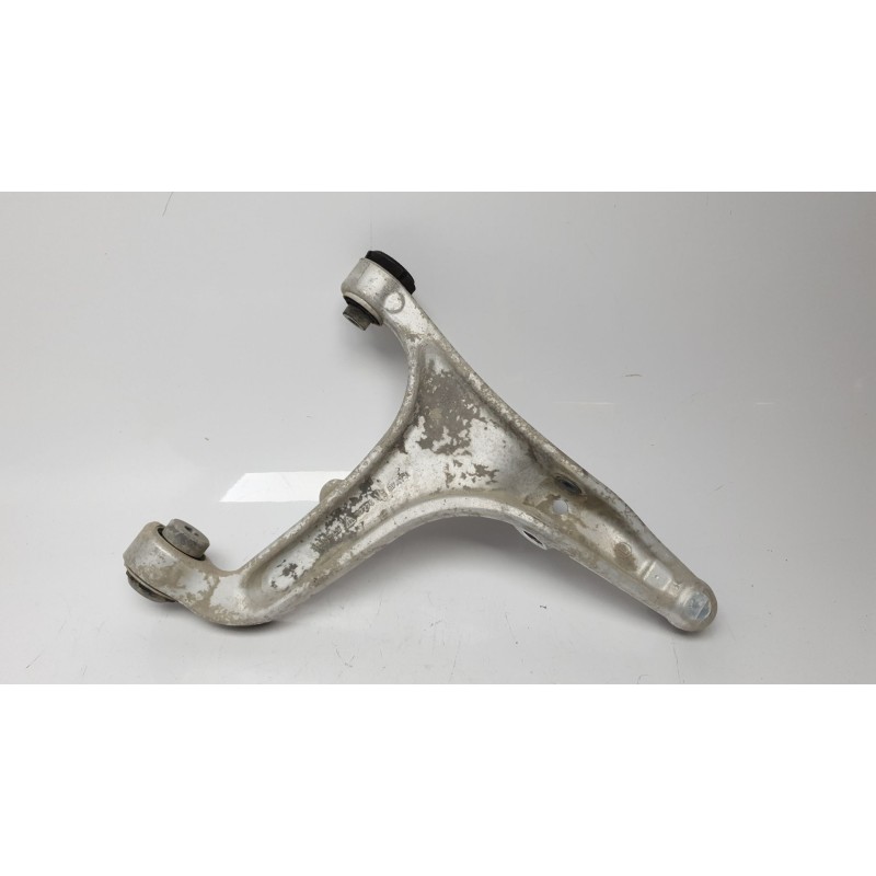 Recambio de brazo suspension inferior delantero izquierdo para maserati ghibli iii (m157) 3.0 referencia OEM IAM 670039033  