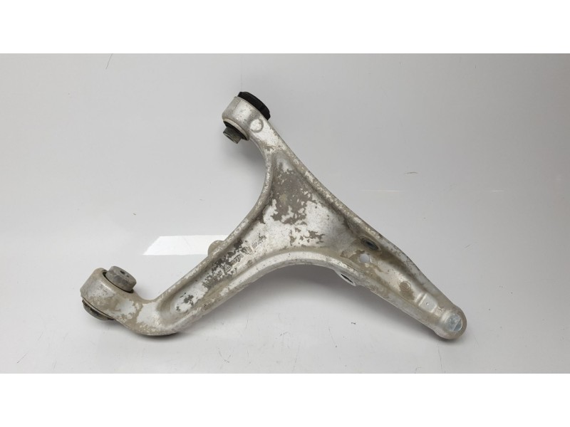 Recambio de brazo suspension inferior delantero izquierdo para maserati ghibli iii (m157) 3.0 referencia OEM IAM 670039033  
