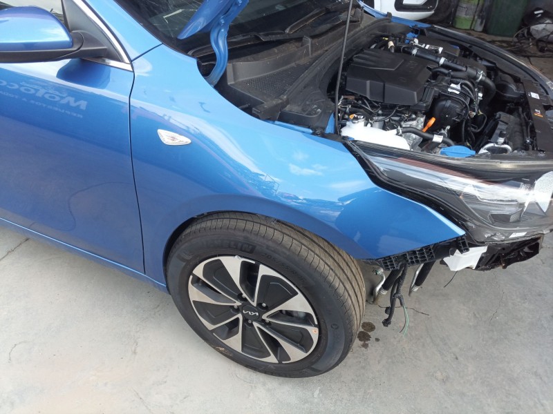 Recambio de aleta delantera derecha para kia ceed tourer (cd) 1.0 t-gdi referencia OEM IAM   