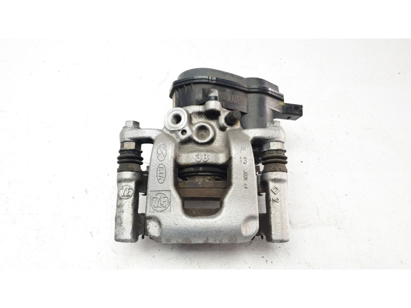 Recambio de pinza freno trasera derecha para kia sportage referencia OEM IAM 58230N7600  