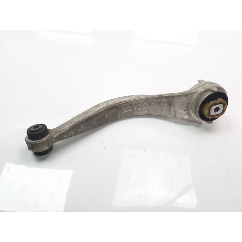 Recambio de brazo suspension inferior delantero izquierdo para jaguar f-pace (x761) 2.0 sd4 awd referencia OEM IAM HK833C256  