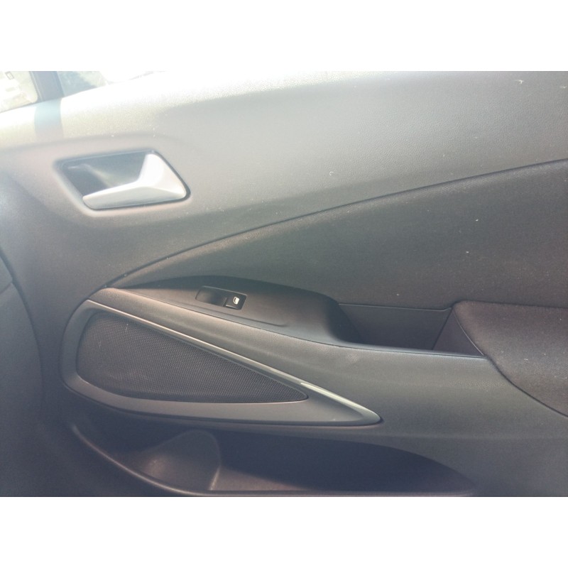Recambio de mando elevalunas delantero derecho para opel crossland x / crossland (p17, p2qo) 1.2 (75) referencia OEM IAM   