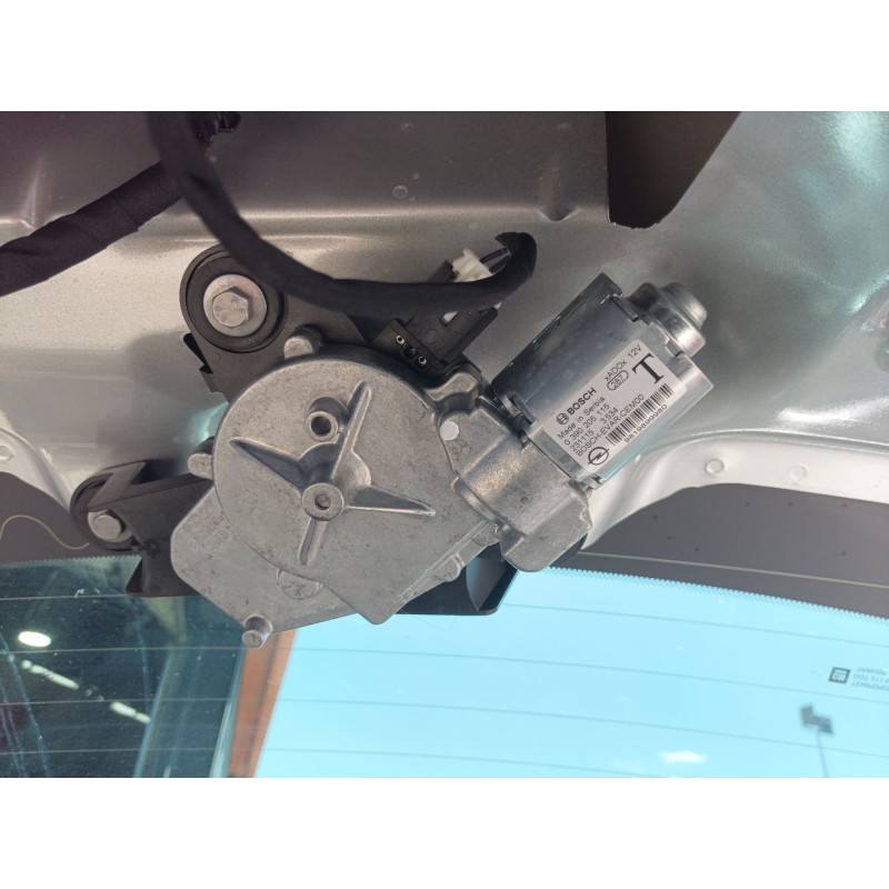Recambio de motor limpia trasero para opel crossland x / crossland (p17, p2qo) 1.2 (75) referencia OEM IAM   