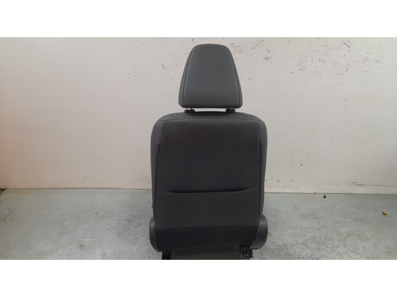 Recambio de asiento delantero derecho para lexus xe2 is300h referencia OEM IAM 7150153420  