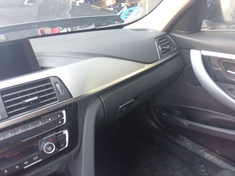 Recambio de guantera para bmw 3 (f30, f80) 330 e referencia OEM IAM   