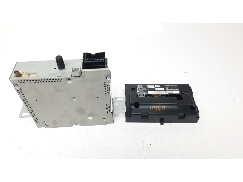 Recambio de sistema navegacion gps para smart fortwo coupe electric drive / eq pull&bear (453.391) referencia OEM IAM 4539001810