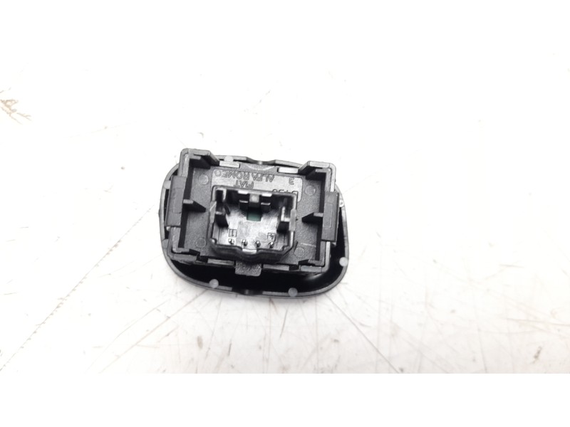 Recambio de mando elevalunas delantero izquierdo para fiat panda (319) base (2020) referencia OEM IAM 735536759  