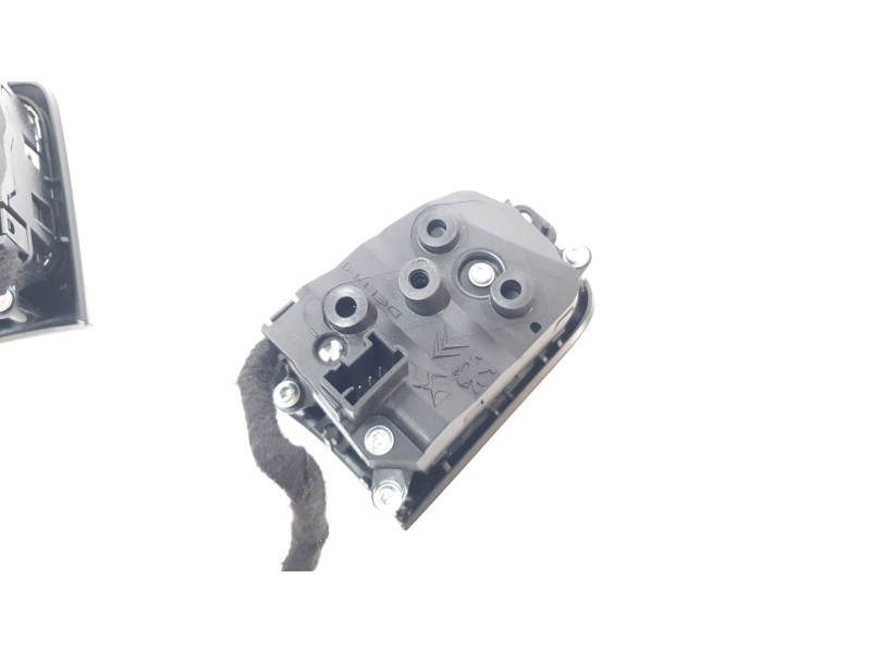 Recambio de mando volante para citroën c3 1.2 12v e-thp referencia OEM IAM 9812314777  