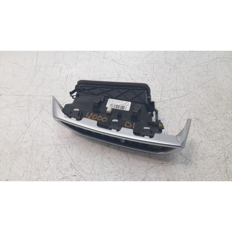 Recambio de rejilla aireadora para porsche cayenne (typ 92aa) s diesel referencia OEM IAM 7P5819727C  