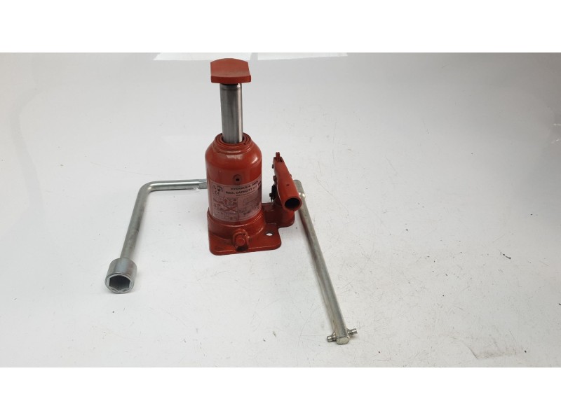 Recambio de herramientas para nissan nt400 cabstar (01/20214) cabstar 35.xx cabina simple cabina individual referencia OEM IAM 9