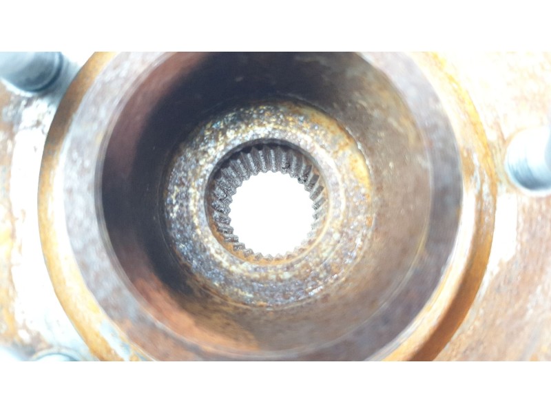 Recambio de mangueta delantera derecha para opel astra 5p elegance referencia OEM IAM 9830991480  