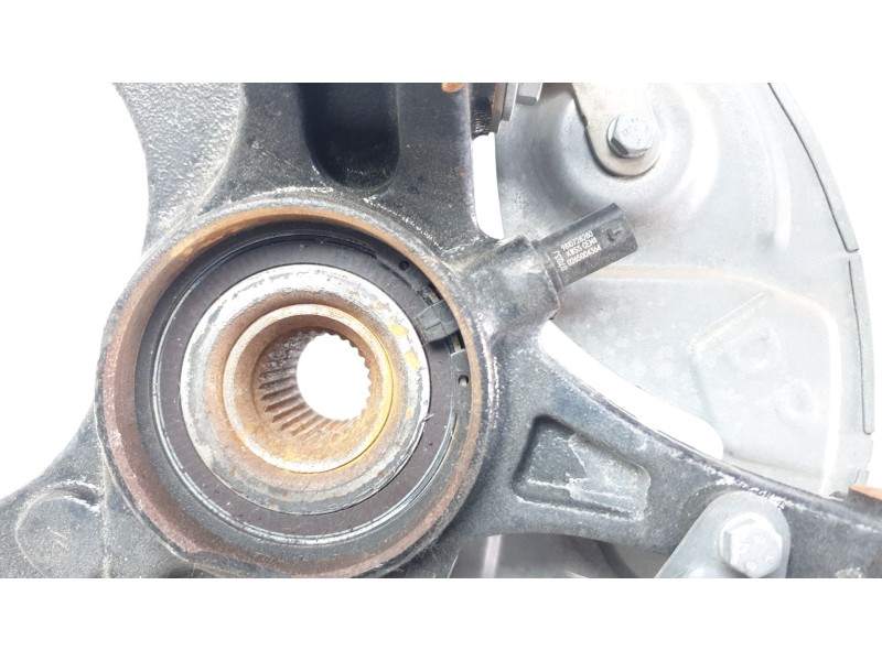 Recambio de mangueta delantera derecha para opel astra 5p elegance referencia OEM IAM 9830991480  