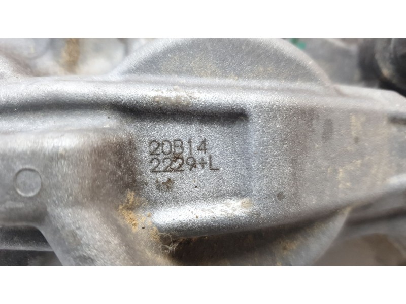 Recambio de pinza de freno delantera derecha para mercedes-benz clase c (w205) lim. c 200 (205.077) referencia OEM IAM 20B142229