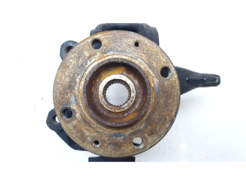 Recambio de mangueta delantera izquierda para citroën c4 cactus shine referencia OEM IAM 1607557480  