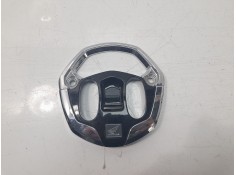 Recambio de moldura para honda pcx 125 referencia OEM IAM 53207K1ZJ100  
