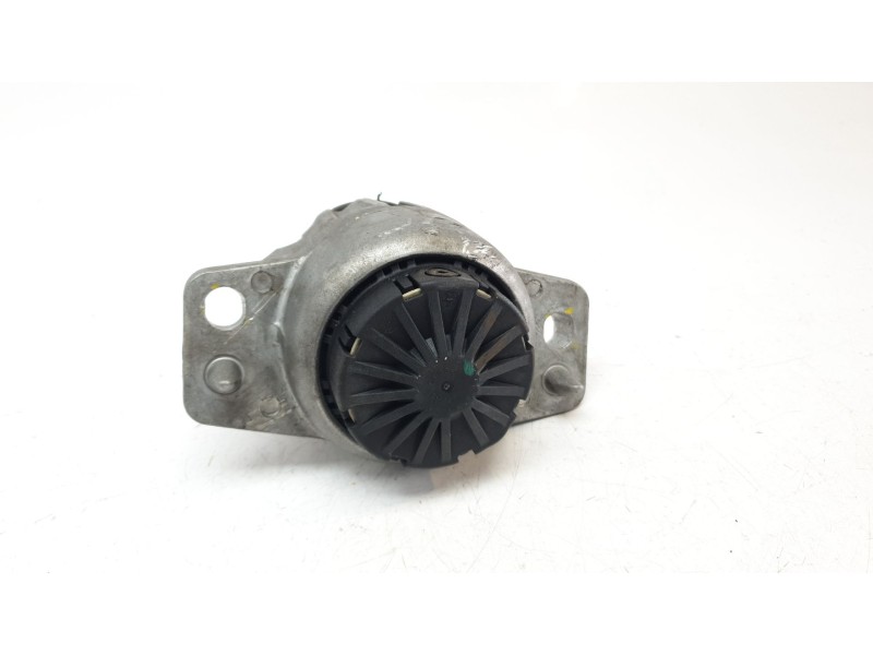 Recambio de soporte motor derecho para jaguar f-pace (x761) 2.0 sd4 awd referencia OEM IAM JK836A002GA  