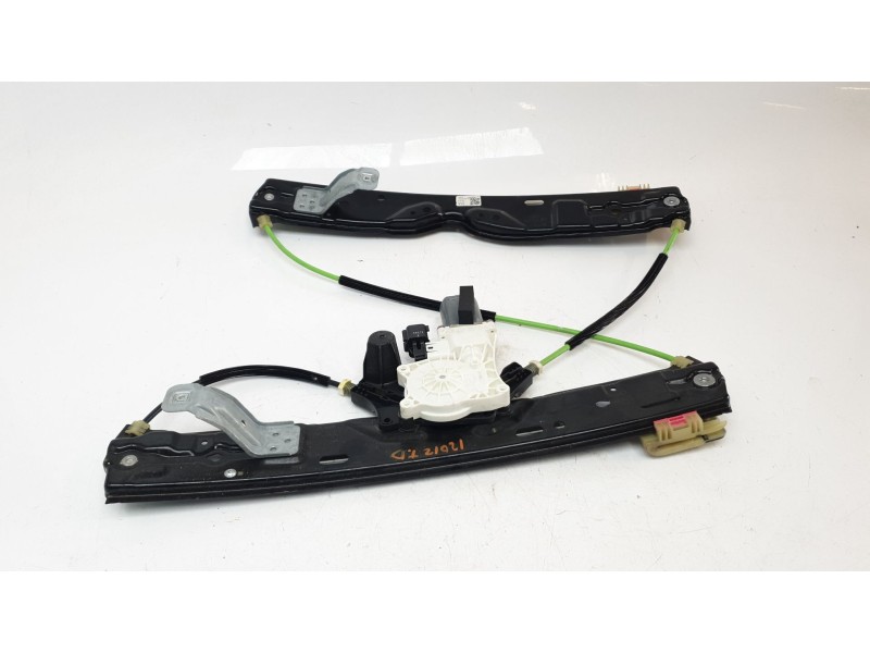 Recambio de elevalunas trasero derecho para jaguar f-pace (x761) 2.0 sd4 awd referencia OEM IAM HK8327001AB  