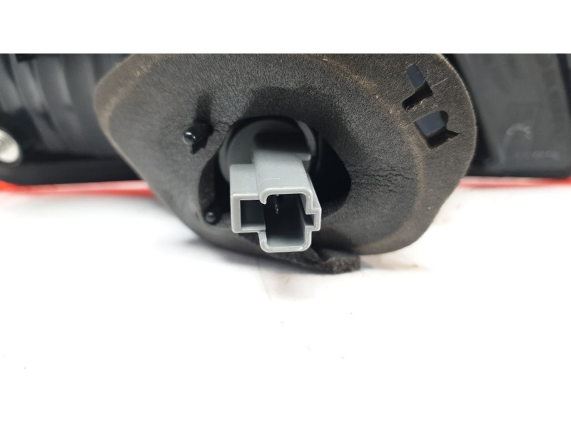 Recambio de piloto trasero derecho interior para subaru outback (bs) 2.0 d awd (bsd) referencia OEM IAM 84912AL070  