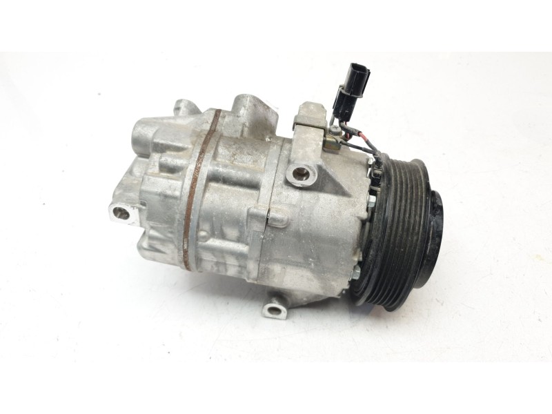 Recambio de compresor aire acondicionado para kia sportage (nq5) concept referencia OEM IAM 97701N7200  
