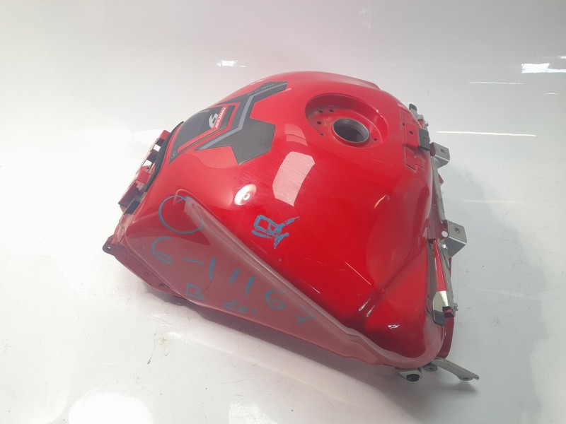 Recambio de deposito combustible para yamaha tracer 900 referencia OEM IAM B5UYK24100P0  