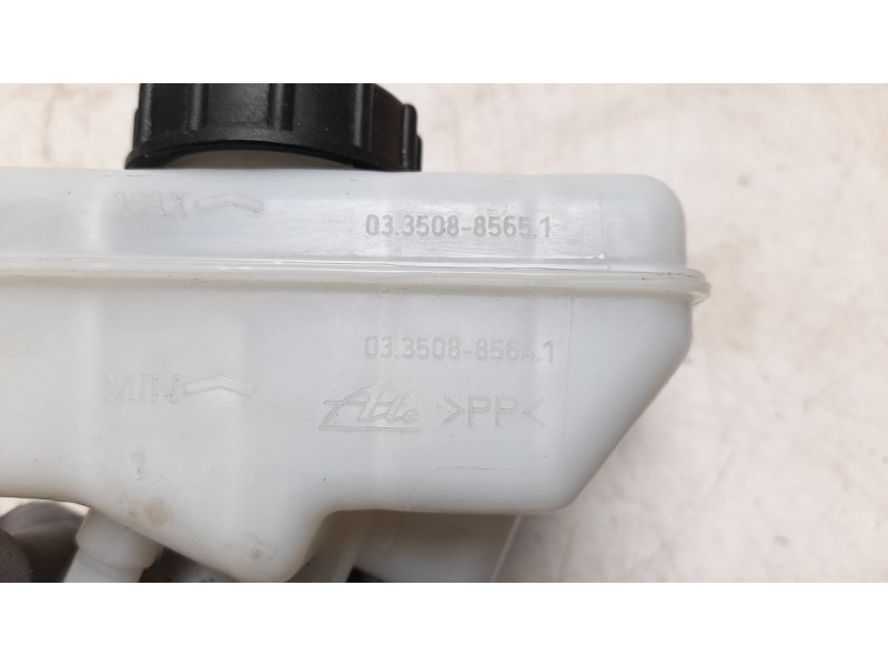 Recambio de bomba freno para jaguar f-pace (x761) 2.0 sd4 awd referencia OEM IAM 03350885651 03350885641 