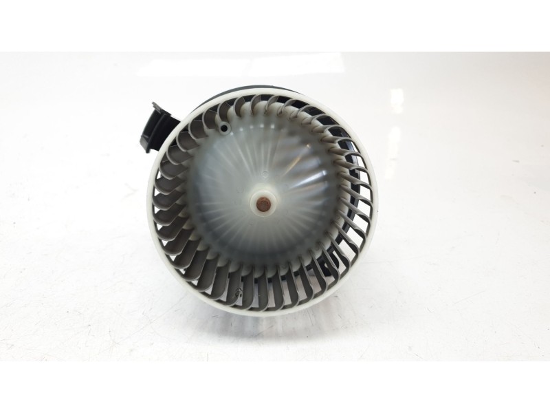 Recambio de ventilador calefaccion para smart fortwo coupe electric drive / eq pull&bear (453.391) referencia OEM IAM A453906020