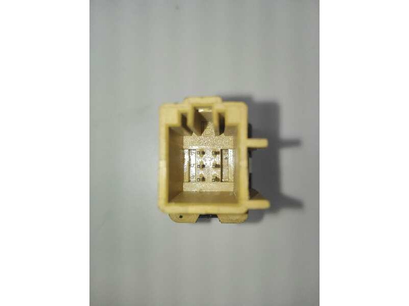 Recambio de interruptor para volkswagen passat berlina (3c2) r line referencia OEM IAM 3C0927122B  
