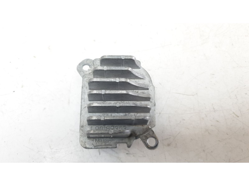 Recambio de centralita luces para smart fortwo coupe electric drive / eq pull&bear (453.391) referencia OEM IAM L90169353  