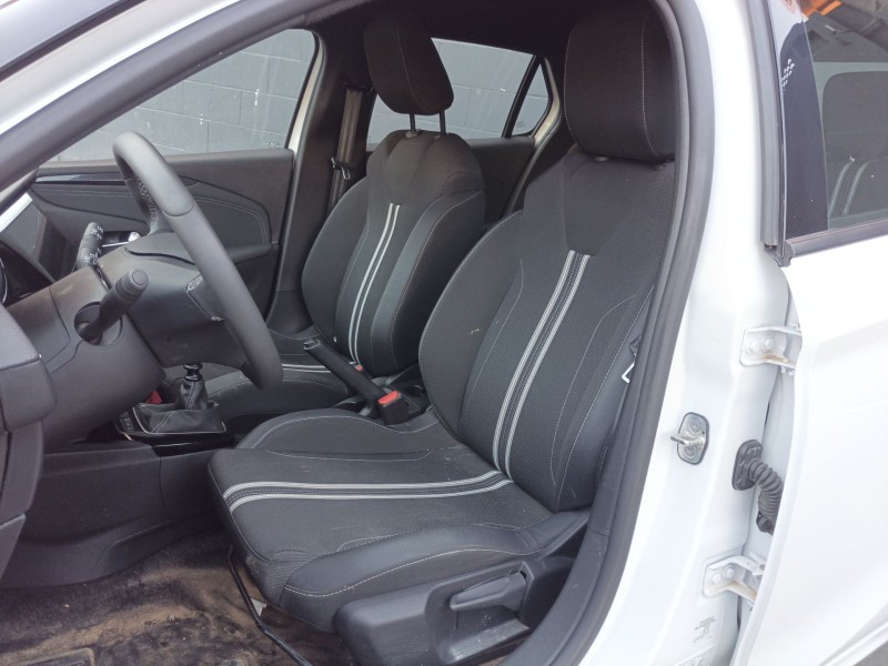 opel corsa f (p2jo) del año 2023
