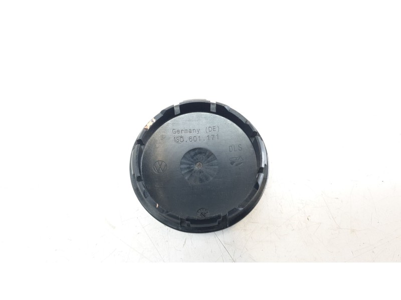 Recambio de tapacubos para volkswagen t-cross life referencia OEM IAM 1S0601171  
