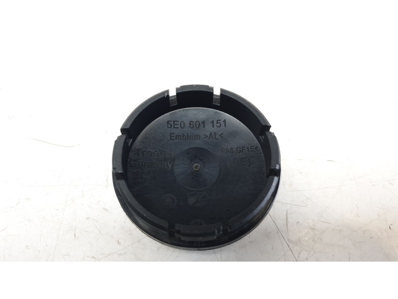 Recambio de tapacubos para skoda superb combi (3v5) 2.0 tdi referencia OEM IAM 5E0601151  