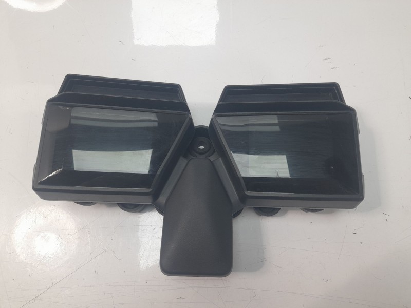 Recambio de cuadro instrumentos para yamaha tracer 900 referencia OEM IAM B5U8350000  