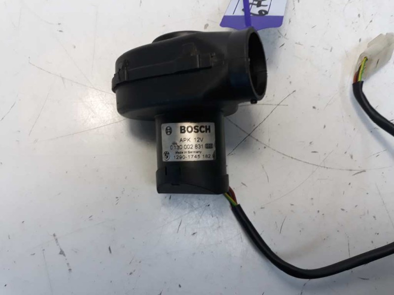 Recambio de electroventilador para land rover freelander (ln) 2.0 td4 cat referencia OEM IAM 0130002831 129017451829 