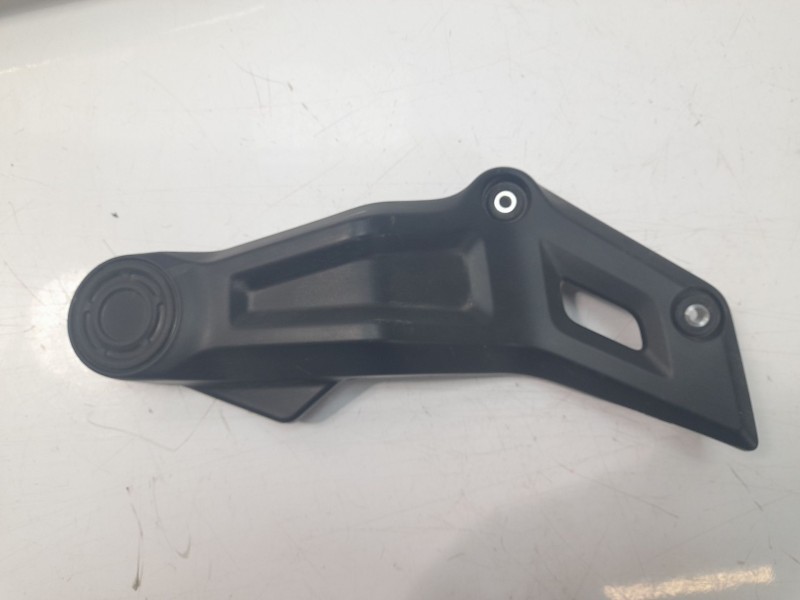 Recambio de moldura para yamaha mt-07 referencia OEM IAM BAT27463  