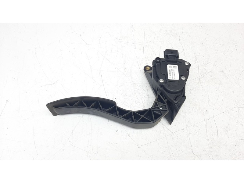 Recambio de potenciometro pedal para renault clio iv 0.9 referencia OEM IAM 180029347R 6PV00997807 