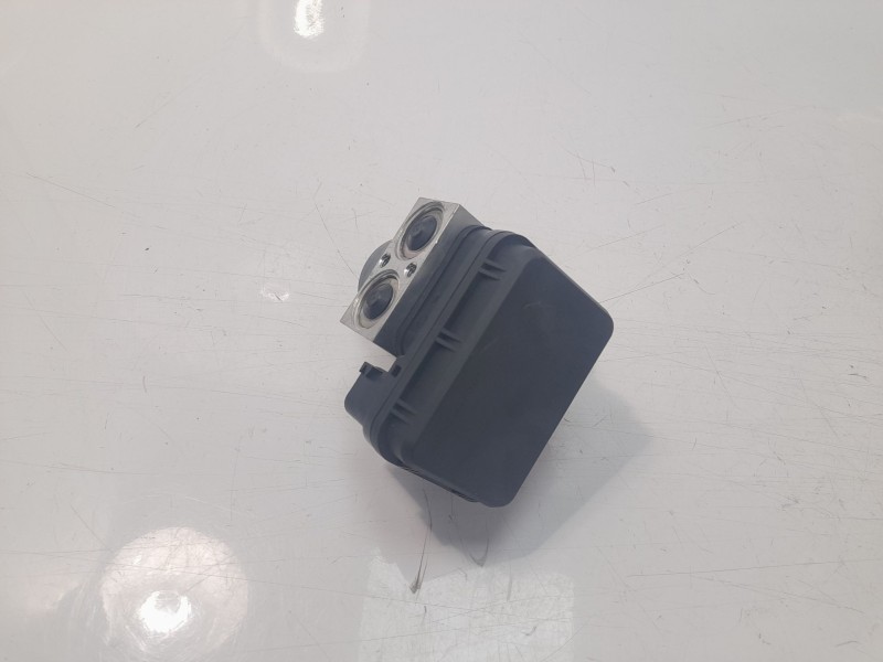 Recambio de abs para yamaha mt-07 referencia OEM IAM BAT8593000  