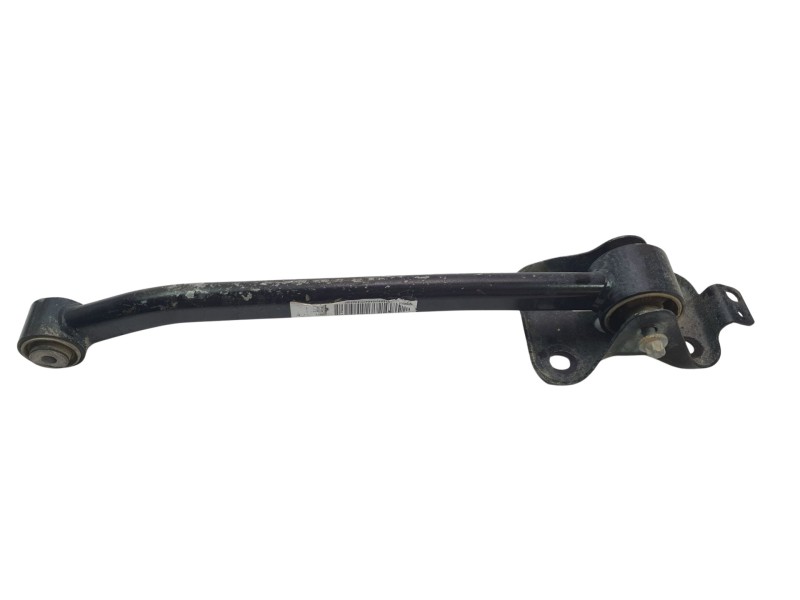 Recambio de soporte brazo suspension trasero derecho para jeep renegade limited 4x4 referencia OEM IAM TIRANTA  