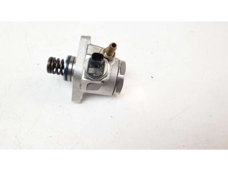 Recambio de bomba alta para seat ibiza (6p1) 1.2 tsi referencia OEM IAM 04E127026H  