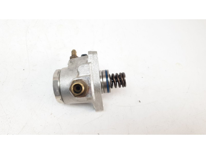 Recambio de bomba alta para seat ibiza (6p1) 1.2 tsi referencia OEM IAM 04E127026H  