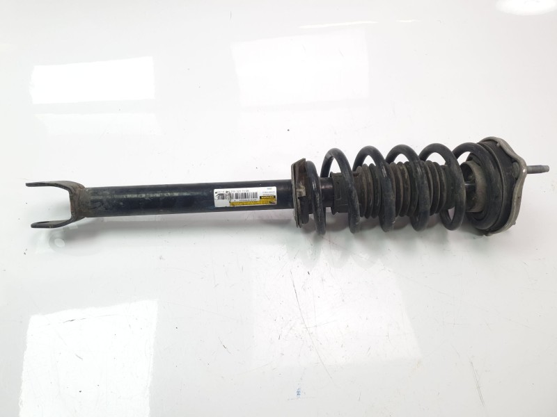 Recambio de amortiguador delantero izquierdo para mercedes-benz clase c (w205) lim. c 200 (205.077) referencia OEM IAM A20532073