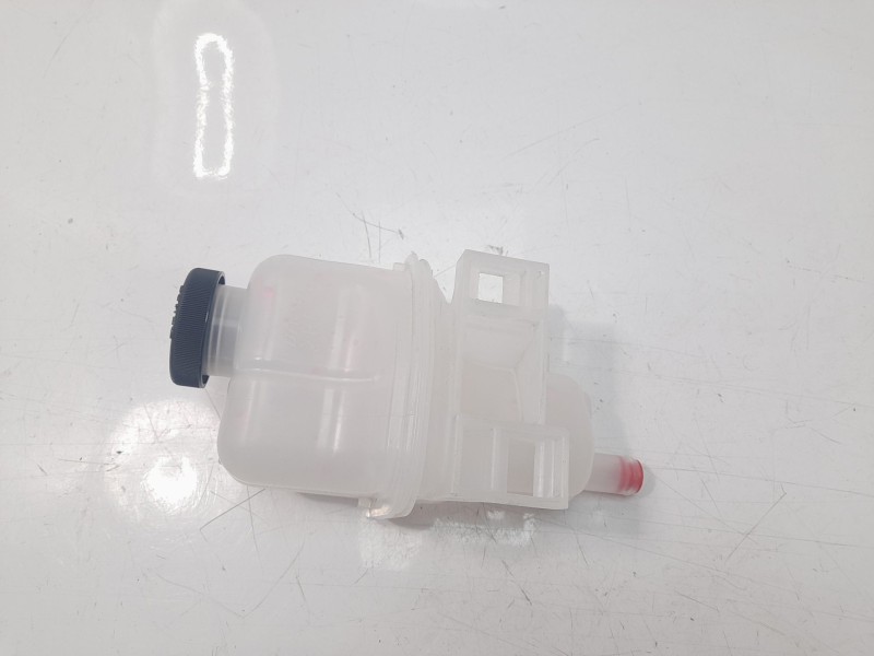 Recambio de deposito expansion para toyota corolla (e21) hybrid style referencia OEM IAM G91H002120  