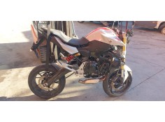 bmw f 900 r del año 2021 2