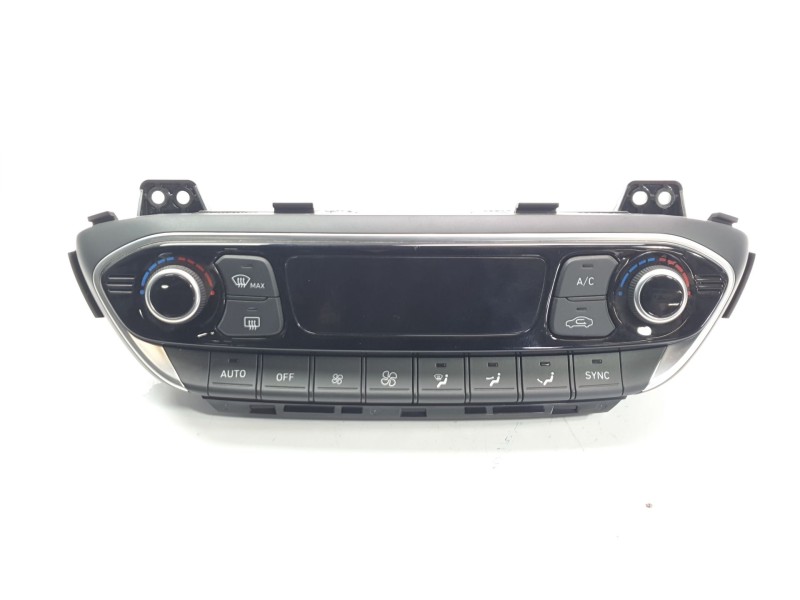 Recambio de mando climatizador para hyundai i30 (pd) 1.4 cat referencia OEM IAM 97250G42CA0  