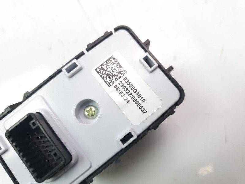 Recambio de mando retrovisor para hyundai i30 (pd) 1.4 cat referencia OEM IAM 93530G3010  